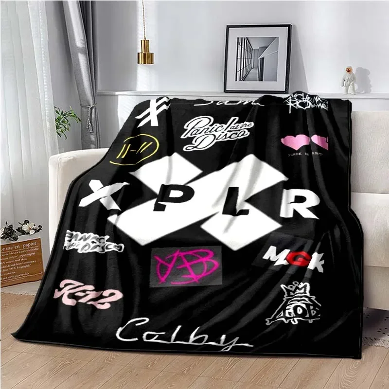 New Arrivals Sam& Colby XPLR Printed Blanket
